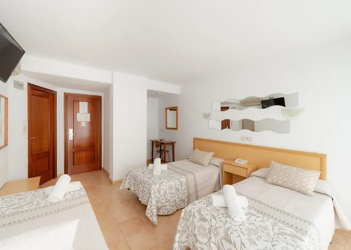 Hotel Santa Faz (Adults Only)