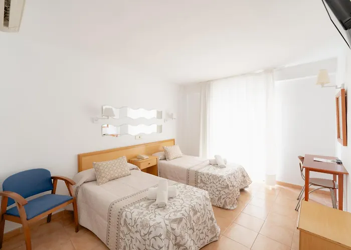 Hotel Santa Faz (Adults Only)